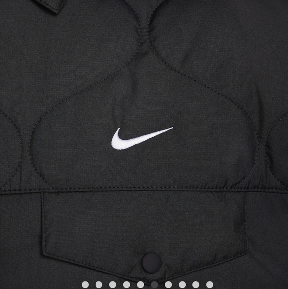 NIKE WOMEN SPORTWEAR ESSENTIAL QUILT JACKET - Picture 3 of 10
